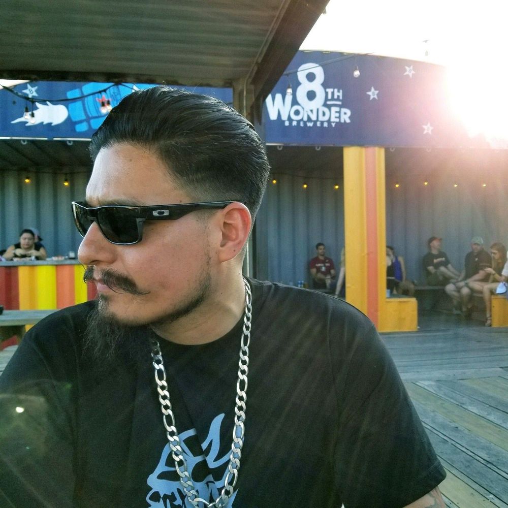 Meet your Posher, Ramiro jr